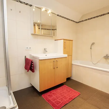 Nagelschmied アパート *